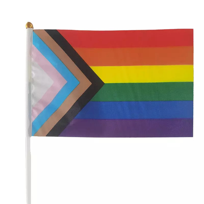Druckhandregenbogen-Flagge fortschritts-Pride Flag Waterproofs LGBT