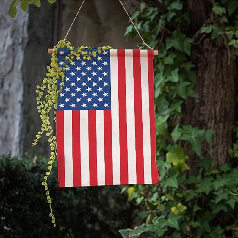 Polyester-Garten-Flaggen nach Maß für Feiertags-Dekorationen im Freien